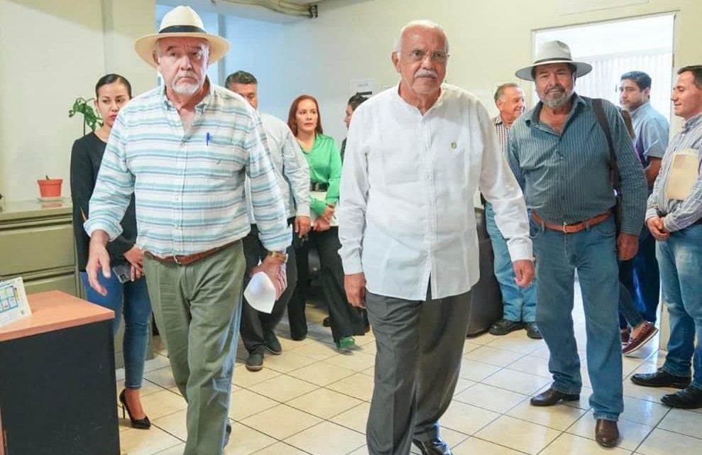 Presenta Navarro Quintero a nuevo secretario estatal de Desarrollo Rural.