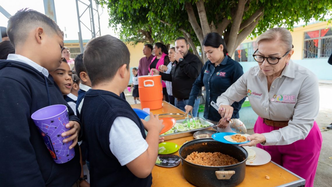 Lleva DIF Nayarit bienestar a familias de San Pedro Lagunillas