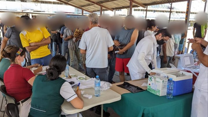 Realiza SSPC en coordinación con IMSS-Bienestar campaña de vacunación al interior del CERESO Venustiano Carranza